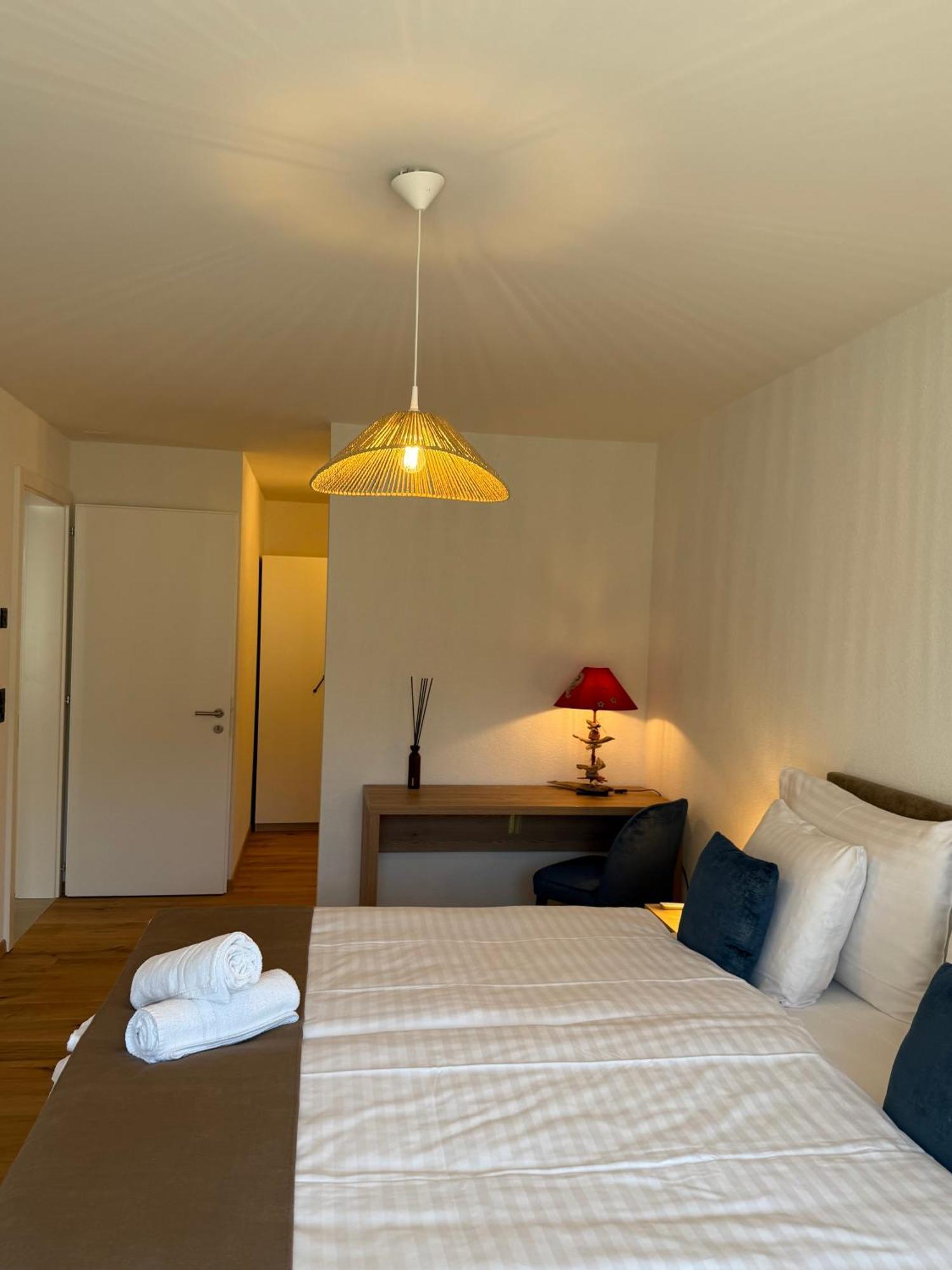 Boutique Hotel Corbetta - Spa 60M2 - La Montagne A 5 Minutes De L'Autoroute A12 Aux Paccots Sur Montreux - Nouveau Loft Familial - Profitez Du Lac Leman Et Des Montagnes En Meme Temps Les Paccots Exteriör bild